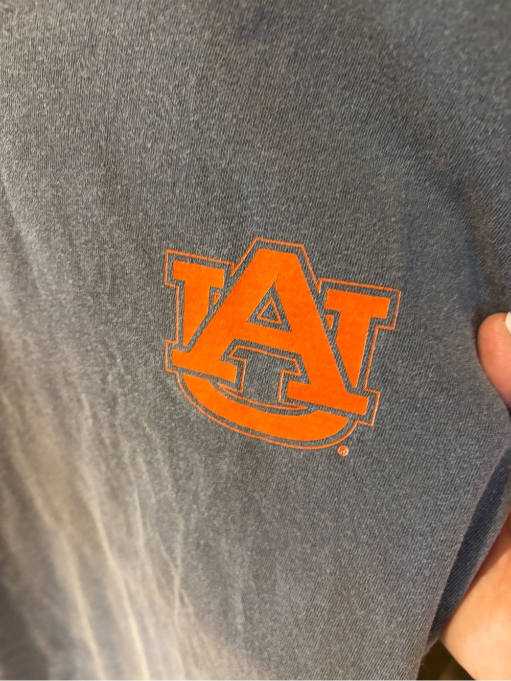 Auburn Tigers Tee with Orange AU Logo - Picture 4 of 5